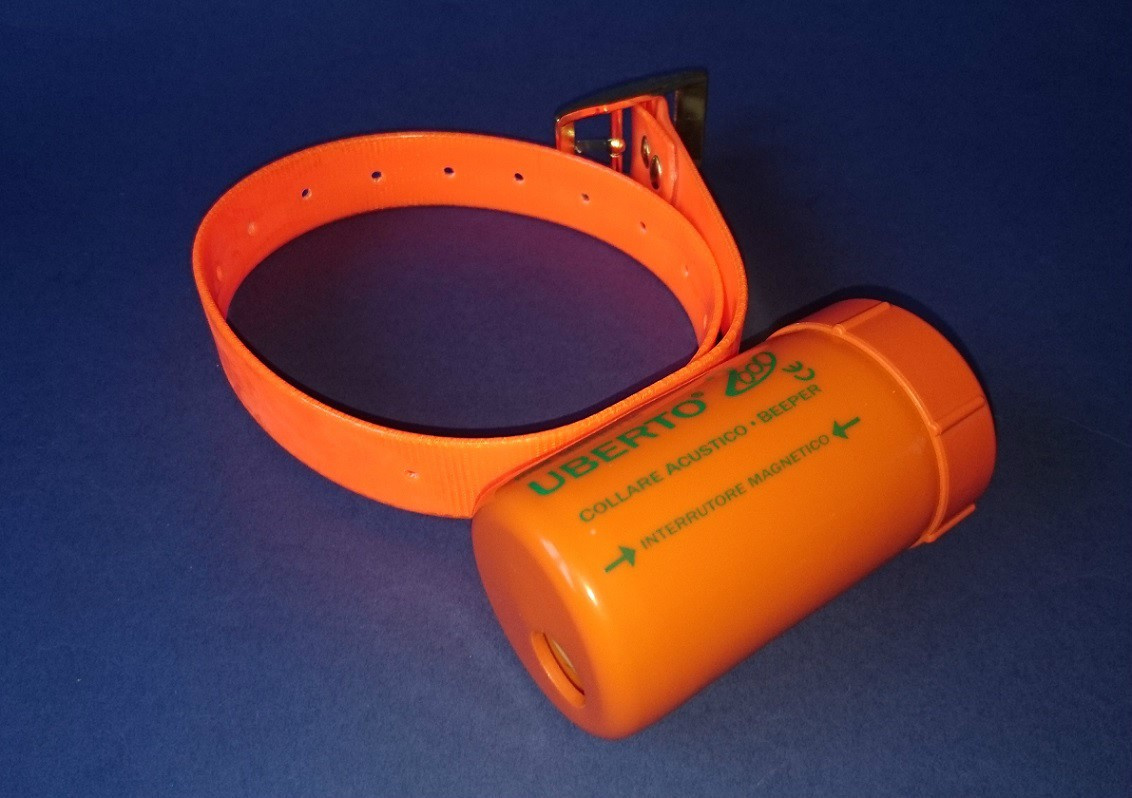 Elektroniczna obroża dźwiękowa beeper Uberto 2000 - Obroża dźwiękowa do lokalizacji psów myśliwskich. Elektroniczna obroża dźwiękowa beeper Uberto 2000 - Obroża dźwiękowa do lokalizacji psów myśliwskich.