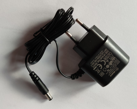 Oryginalna Ładowarka Dogtra Ni/Mh 5mm 12V 300mA dla 200NCP - 600NCP - 410NCP - 620NCP - 800N - 1800NC Oryginalna Ładowarka Dogtra Ni/Mh 5mm 12V 300mA dla 200NCP - 600NCP - 410NCP - 620NCP - 800N - 1800NC